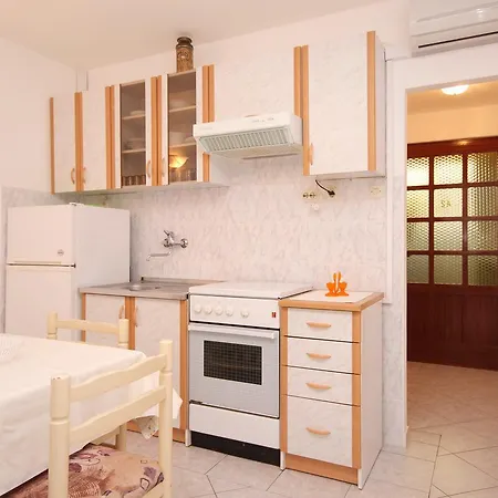 Prizba 9276b Apartment